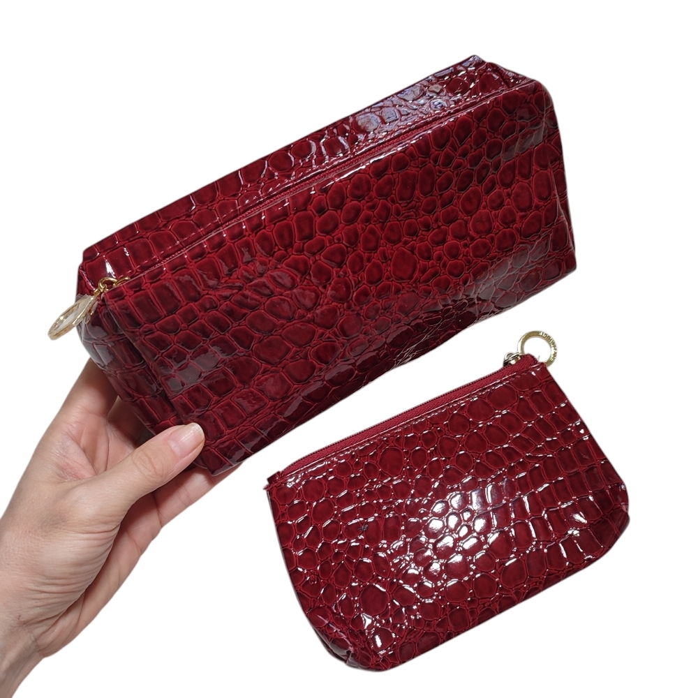 Estee Lauder Red Crocodile-Embossed Women's Cosmetic Bag Set